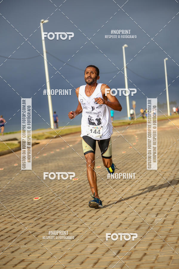 Buy your photos of the eventAURORA RUNNING on Fotop