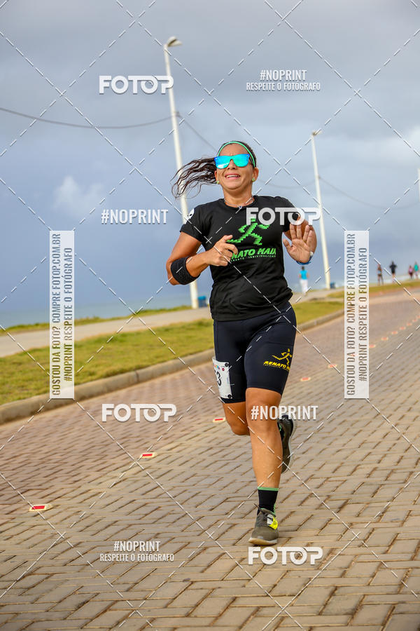 Achetez vos photos de l'vnementAURORA RUNNING sur Fotop