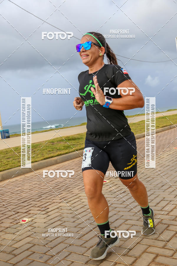 Achetez vos photos de l'vnementAURORA RUNNING sur Fotop