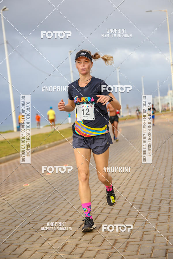 Achetez vos photos de l'vnementAURORA RUNNING sur Fotop