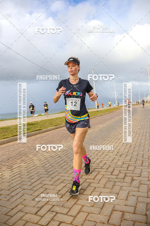 Achetez vos photos de l'vnementAURORA RUNNING sur Fotop