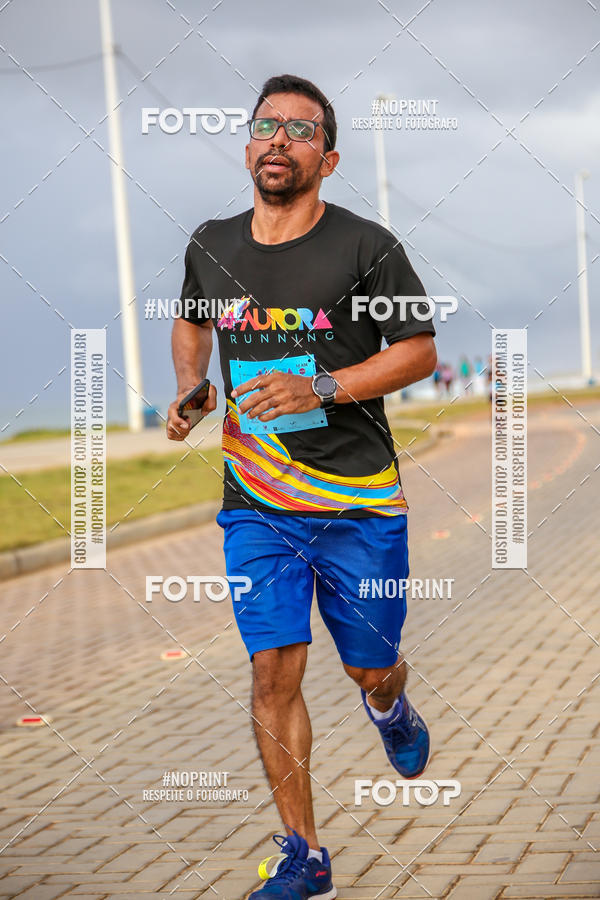Achetez vos photos de l'vnementAURORA RUNNING sur Fotop