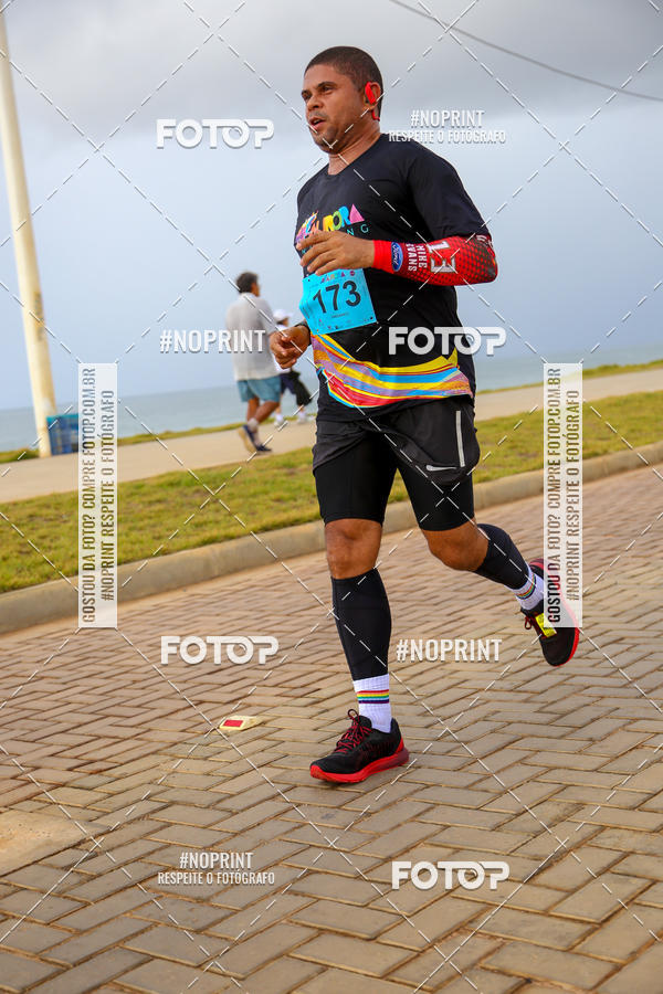 Achetez vos photos de l'vnementAURORA RUNNING sur Fotop