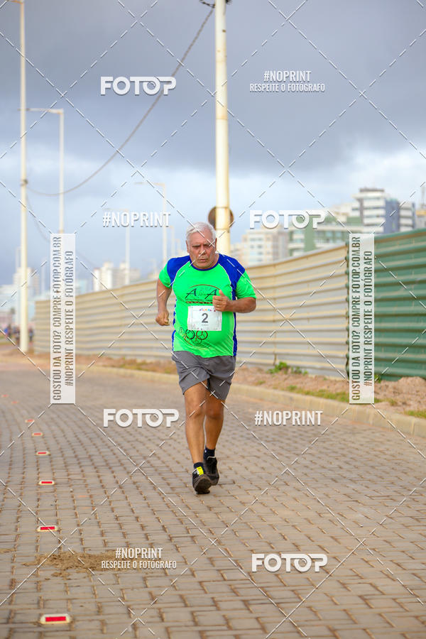 Achetez vos photos de l'vnementAURORA RUNNING sur Fotop