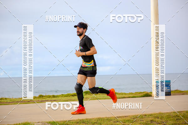 Achetez vos photos de l'vnementAURORA RUNNING sur Fotop