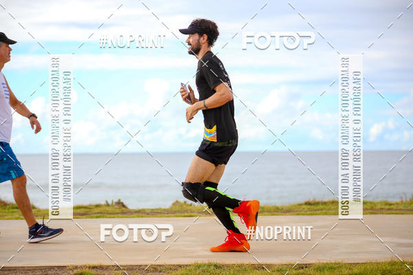 Achetez vos photos de l'vnementAURORA RUNNING sur Fotop