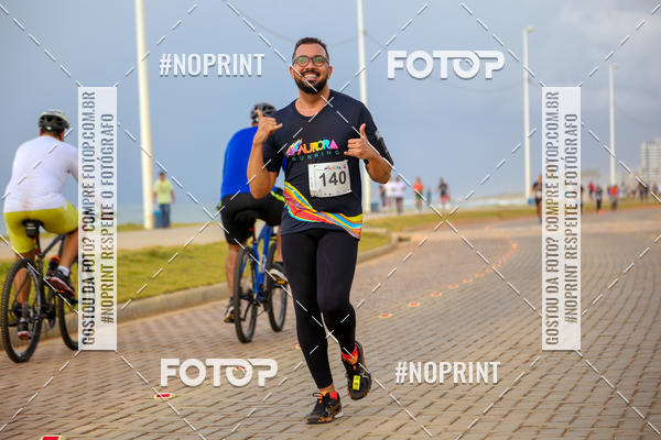 Achetez vos photos de l'vnementAURORA RUNNING sur Fotop