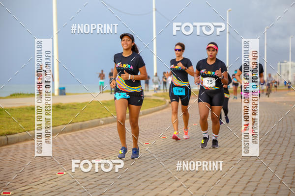 Buy your photos of the eventAURORA RUNNING on Fotop