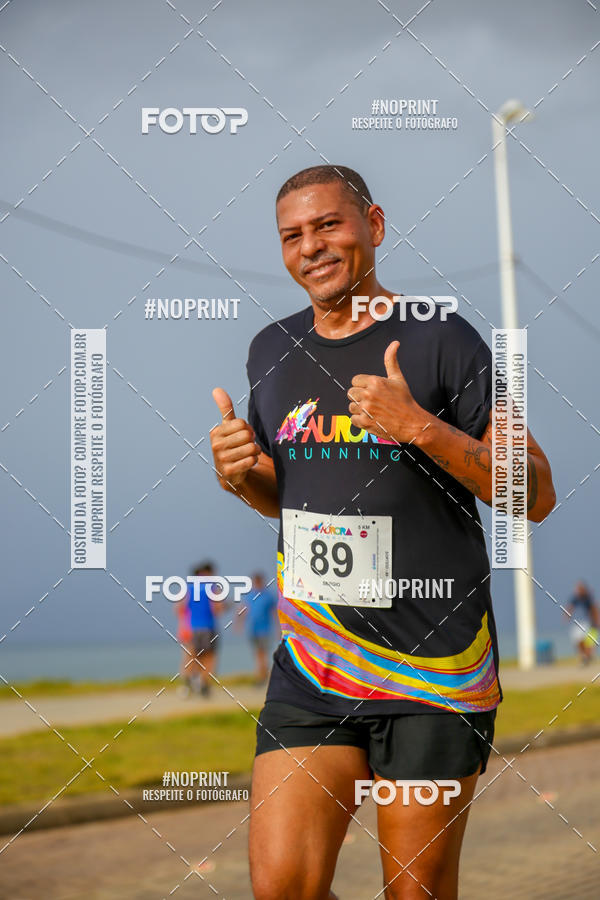 Achetez vos photos de l'vnementAURORA RUNNING sur Fotop