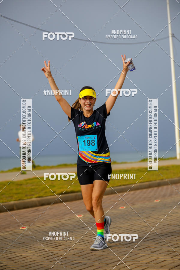 Achetez vos photos de l'vnementAURORA RUNNING sur Fotop