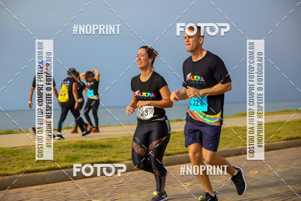 Achetez vos photos de l'vnementAURORA RUNNING sur Fotop