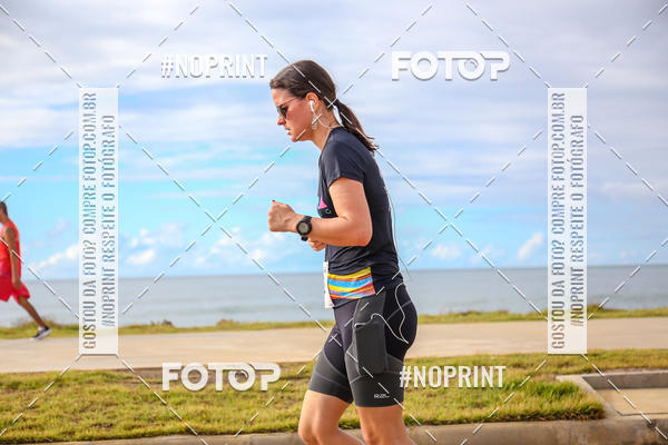 Achetez vos photos de l'vnementAURORA RUNNING sur Fotop