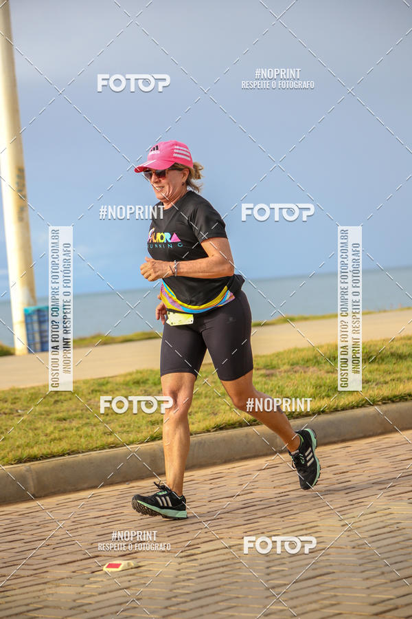 Achetez vos photos de l'vnementAURORA RUNNING sur Fotop