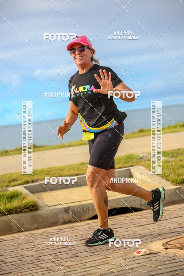 Achetez vos photos de l'vnementAURORA RUNNING sur Fotop