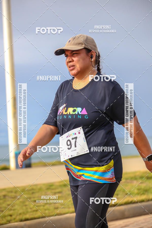 Achetez vos photos de l'vnementAURORA RUNNING sur Fotop