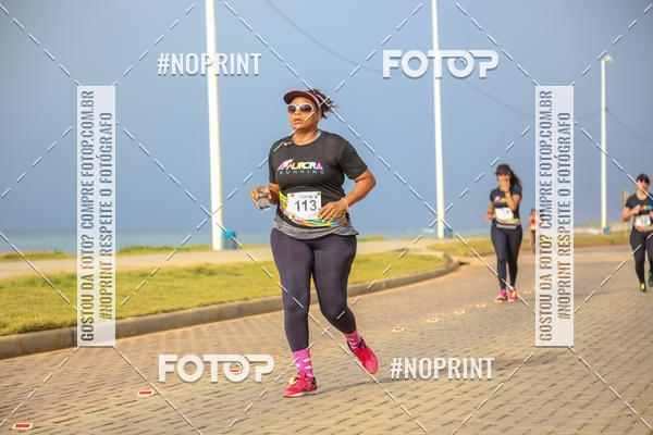 Achetez vos photos de l'vnementAURORA RUNNING sur Fotop