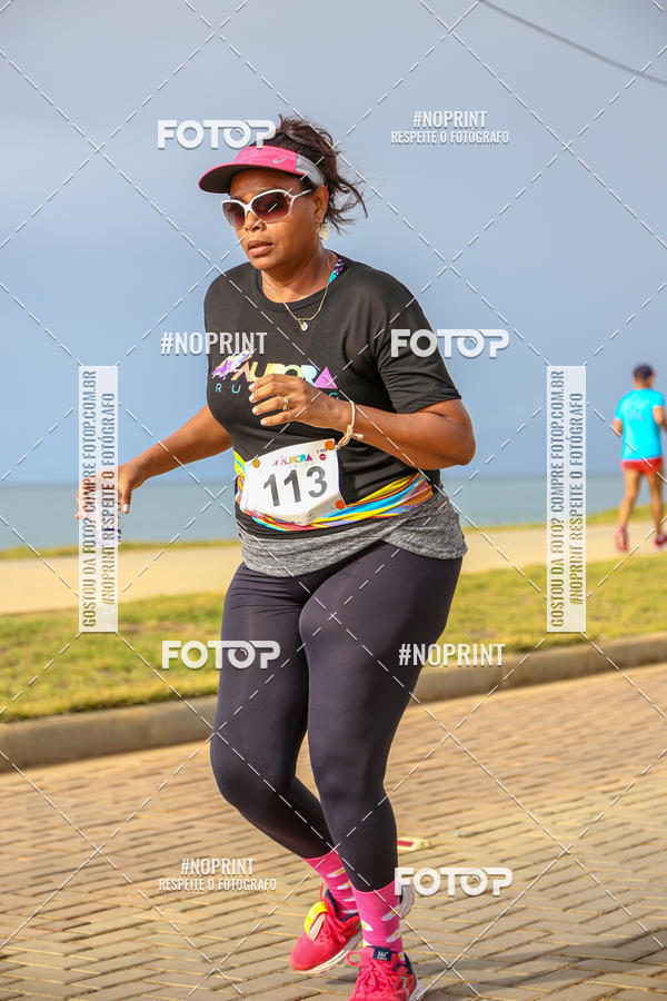 Achetez vos photos de l'vnementAURORA RUNNING sur Fotop