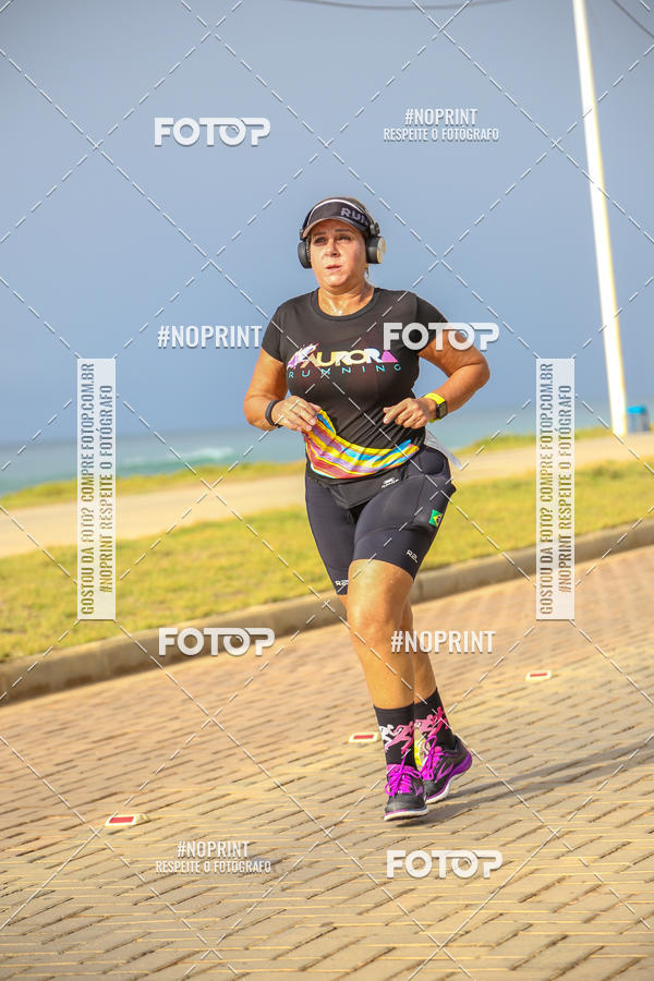 Buy your photos of the eventAURORA RUNNING on Fotop