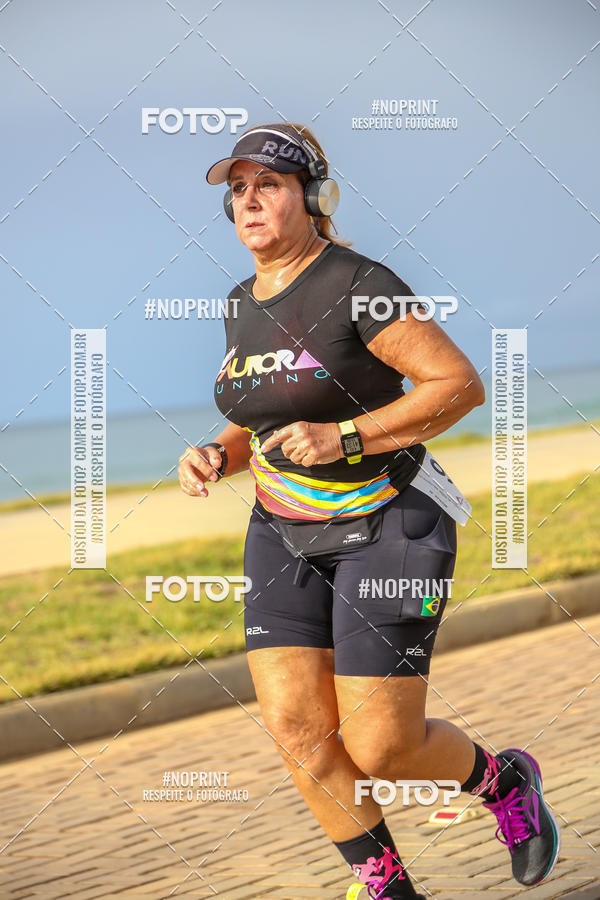 Buy your photos of the eventAURORA RUNNING on Fotop