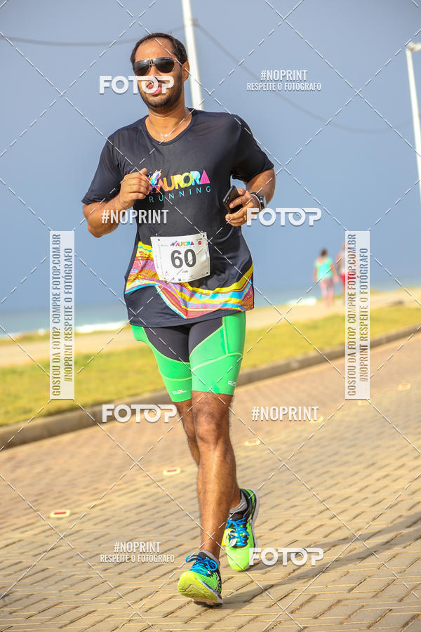 Achetez vos photos de l'vnementAURORA RUNNING sur Fotop