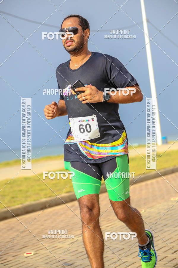 Achetez vos photos de l'vnementAURORA RUNNING sur Fotop