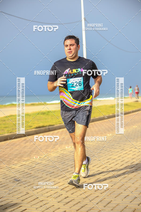 Achetez vos photos de l'vnementAURORA RUNNING sur Fotop