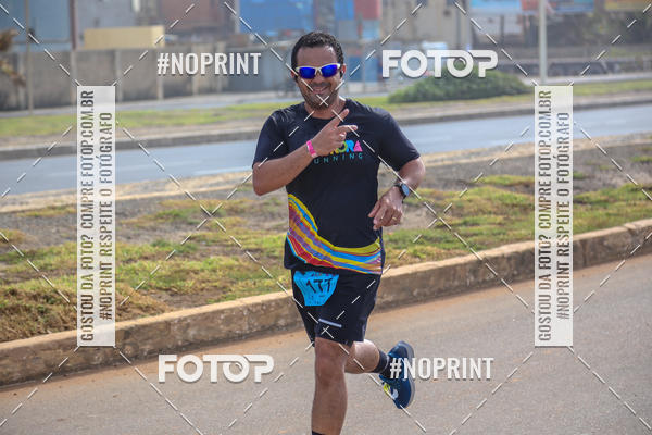 Buy your photos of the eventAURORA RUNNING on Fotop
