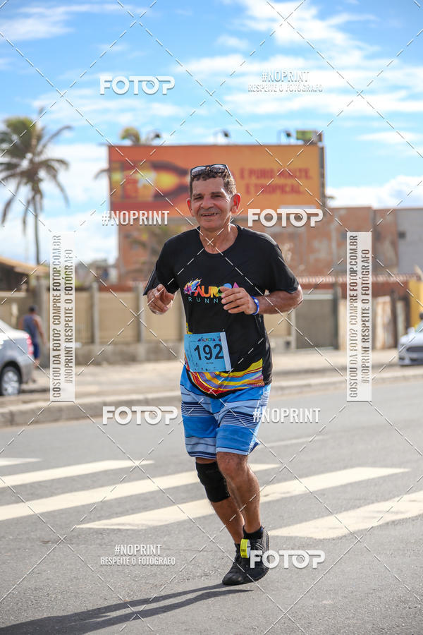 Achetez vos photos de l'vnementAURORA RUNNING sur Fotop