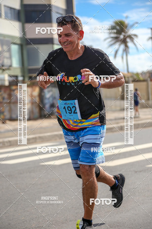 Achetez vos photos de l'vnementAURORA RUNNING sur Fotop