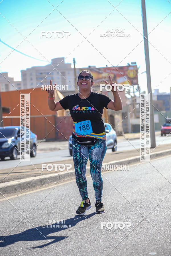 Buy your photos of the eventAURORA RUNNING on Fotop