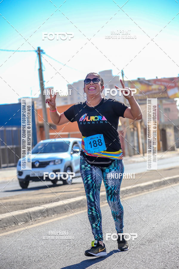 Buy your photos of the eventAURORA RUNNING on Fotop
