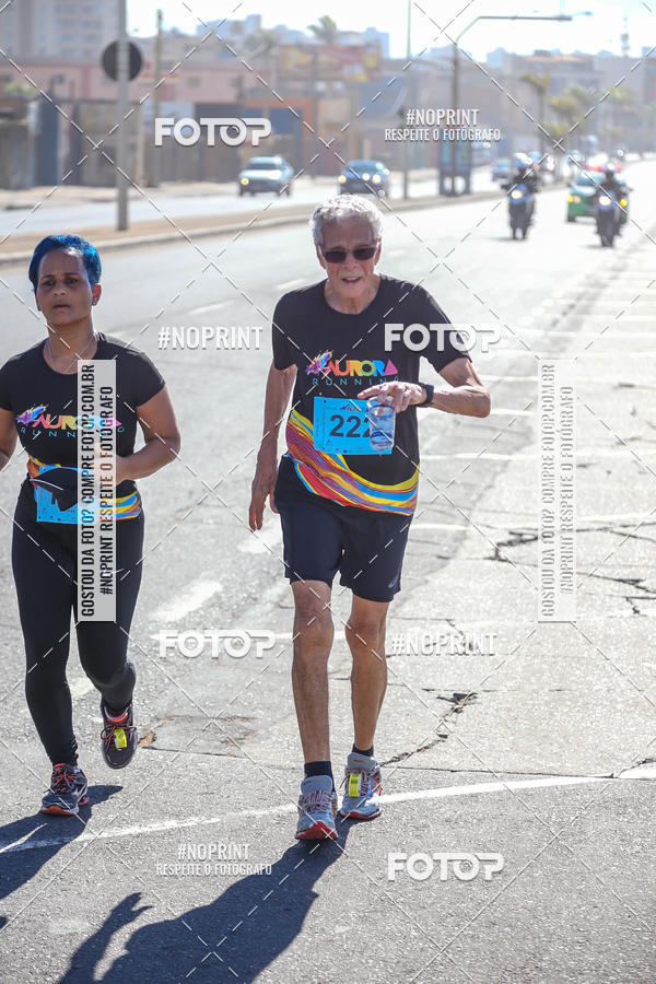 Buy your photos of the eventAURORA RUNNING on Fotop