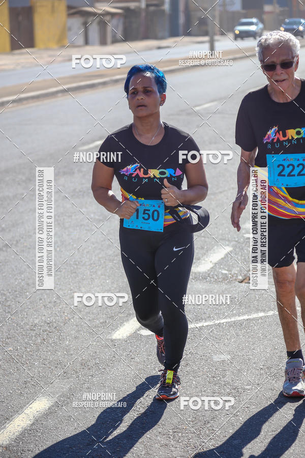 Buy your photos of the eventAURORA RUNNING on Fotop