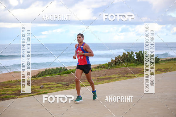 Buy your photos of the eventAURORA RUNNING on Fotop