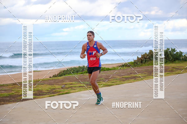 Buy your photos of the eventAURORA RUNNING on Fotop