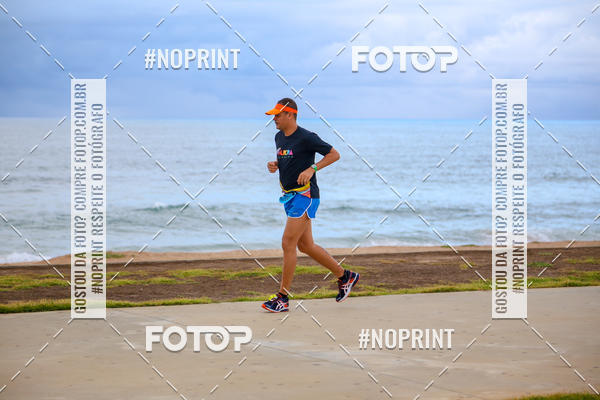 Achetez vos photos de l'vnementAURORA RUNNING sur Fotop