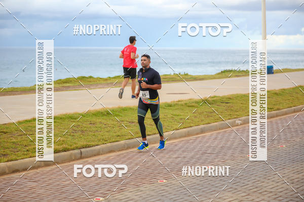 Achetez vos photos de l'vnementAURORA RUNNING sur Fotop