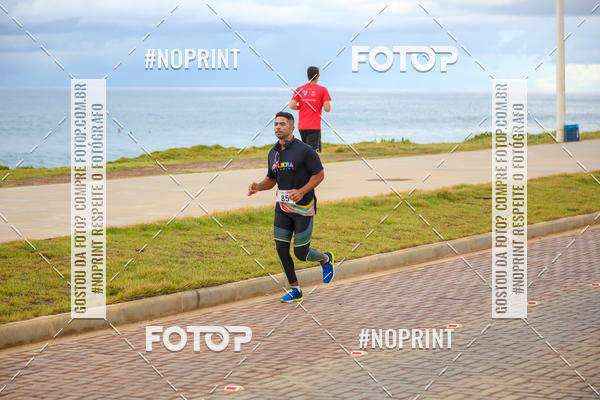 Achetez vos photos de l'vnementAURORA RUNNING sur Fotop