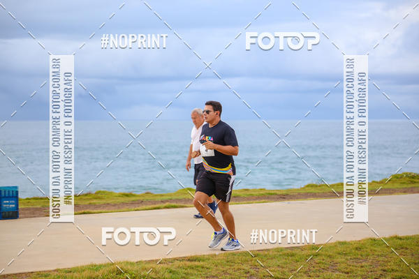 Achetez vos photos de l'vnementAURORA RUNNING sur Fotop