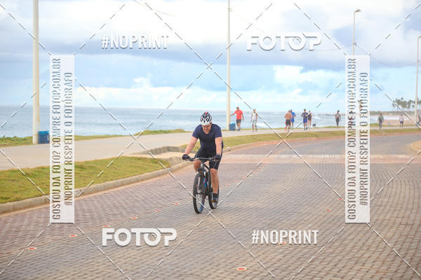 Achetez vos photos de l'vnementAURORA RUNNING sur Fotop