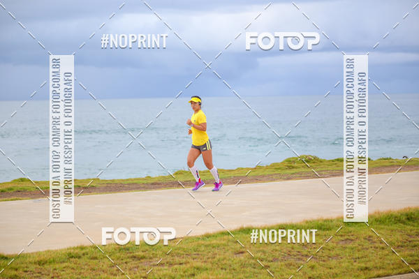 Achetez vos photos de l'vnementAURORA RUNNING sur Fotop