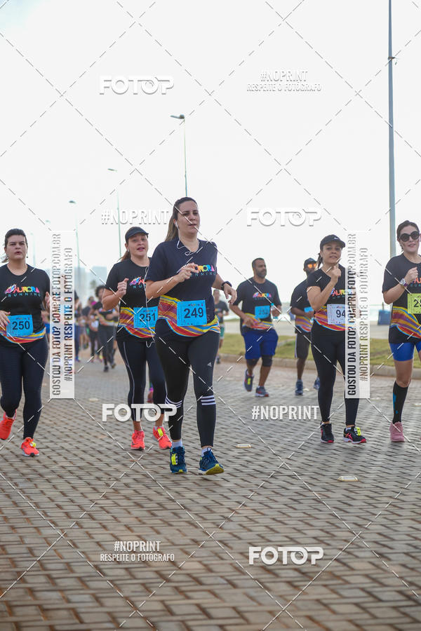 Buy your photos of the eventAURORA RUNNING on Fotop
