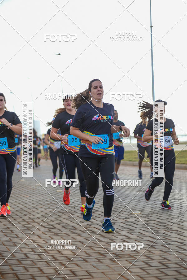 Buy your photos of the eventAURORA RUNNING on Fotop