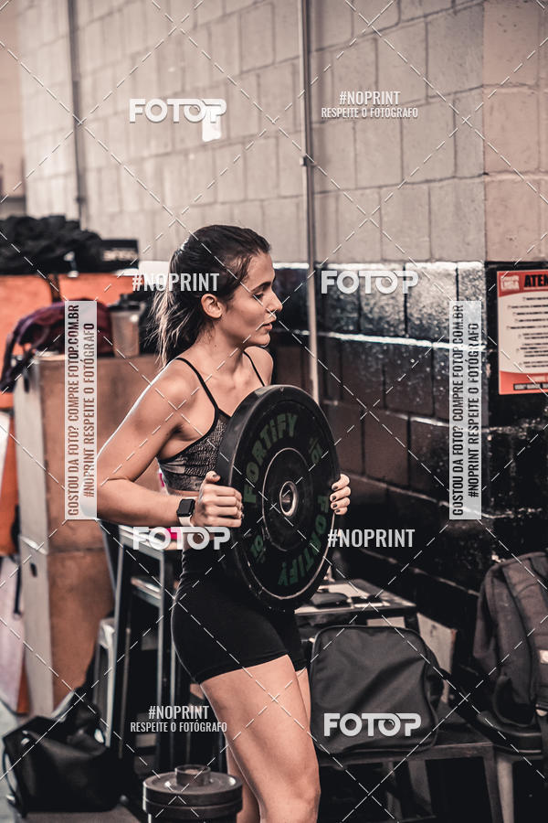 Buy your photos of the eventCROSSFIT LIMEIRA 5 ANOS  on Fotop