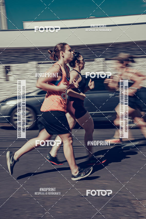 Buy your photos of the eventCROSSFIT LIMEIRA 5 ANOS  on Fotop