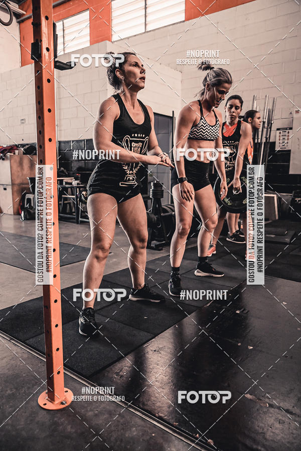 Buy your photos of the eventCROSSFIT LIMEIRA 5 ANOS  on Fotop