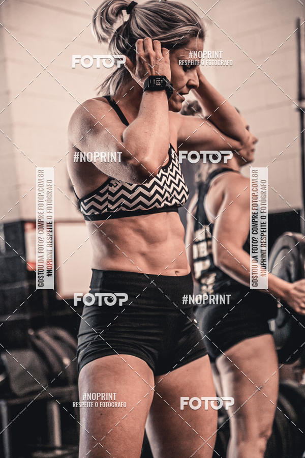Buy your photos of the eventCROSSFIT LIMEIRA 5 ANOS  on Fotop