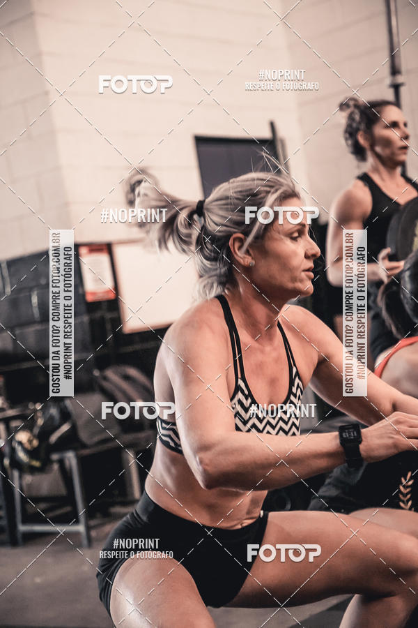 Buy your photos of the eventCROSSFIT LIMEIRA 5 ANOS  on Fotop