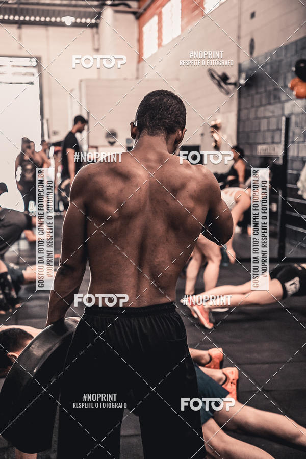 Buy your photos of the eventCROSSFIT LIMEIRA 5 ANOS  on Fotop
