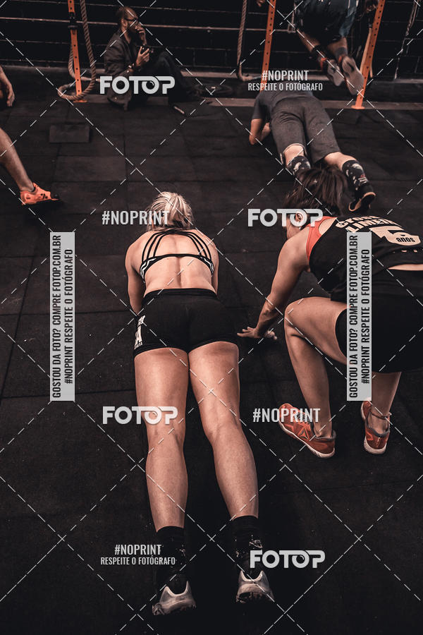 Buy your photos of the eventCROSSFIT LIMEIRA 5 ANOS  on Fotop